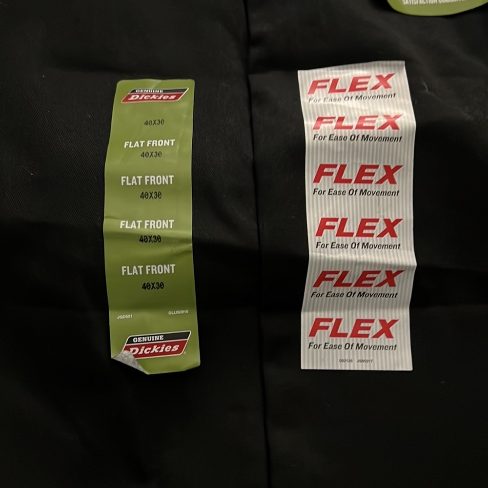 Brand new Dickies Flat Front Slim Fit Flex work pants. Size 40x30.